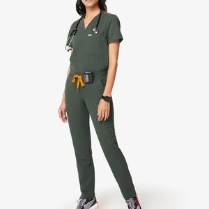 FIGS Scrub Set in Limited Edition Moss Color